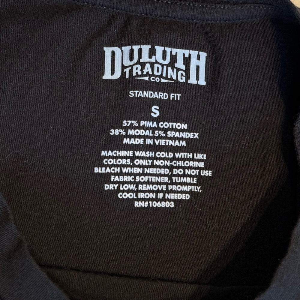 Duluth Trading Co standard fit size small black t-shirt - Picture 3 of 5